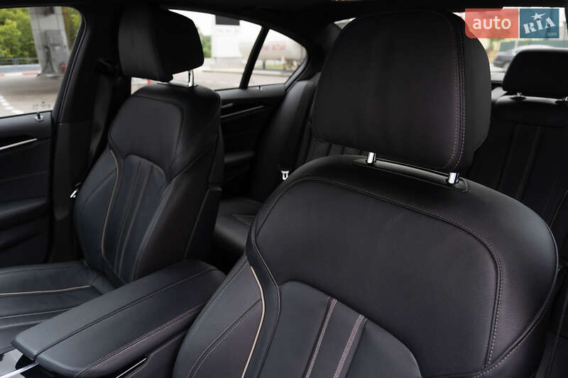 Седан BMW 5 Series 2022 в Киеве фото 32 Седан BMW 5 Series 2022 в Киеве