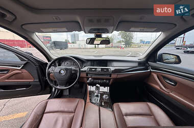 Седан BMW 5 Series 2011 в 