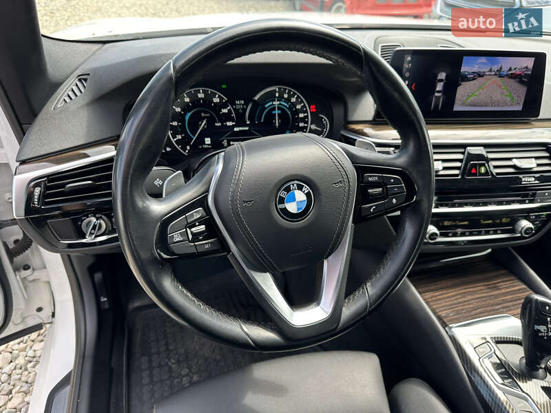 Седан BMW 5 Series 2019 в Івано-Франківську
