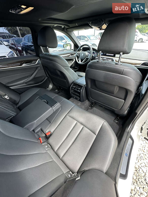 Седан BMW 5 Series 2019 в Івано-Франківську