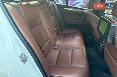 Седан BMW 5 Series 2012 в 