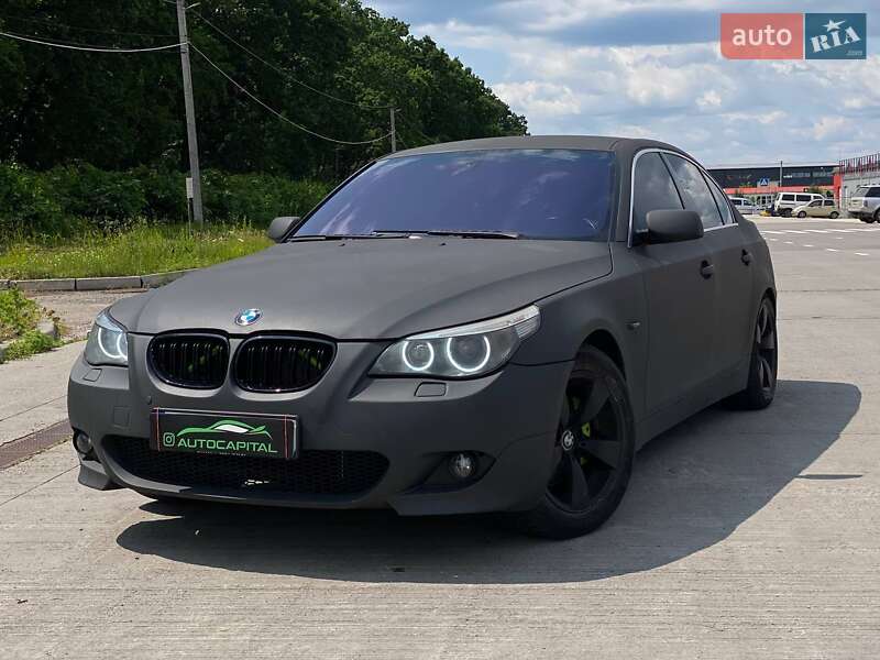 BMW 5 Series 2004