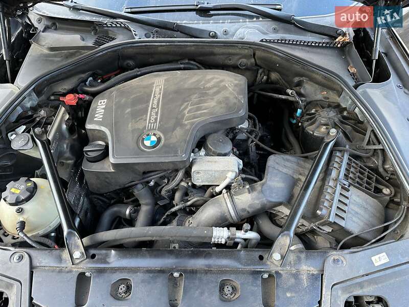 Седан BMW 5 Series 2016 в Полтаве