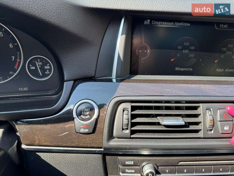 Седан BMW 5 Series 2015 в Запорожье