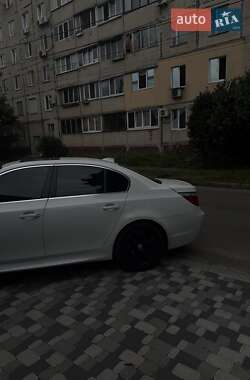 Седан BMW 5 Series 2009 в 