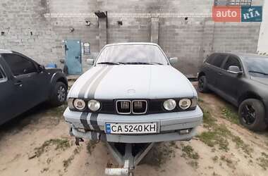 Седан BMW 5 Series 1993 в Броварах
