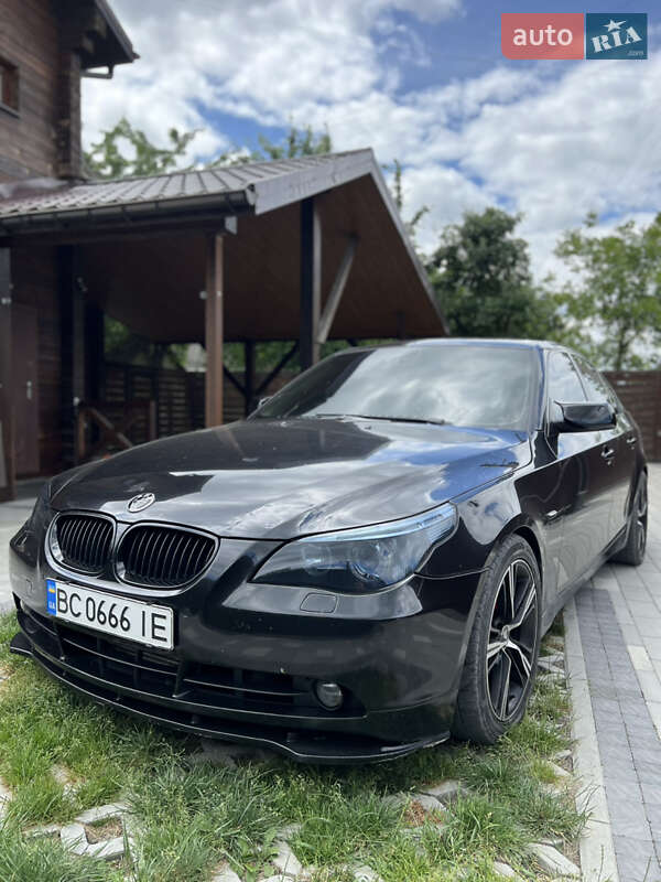 Седан BMW 5 Series 2006 в Львове