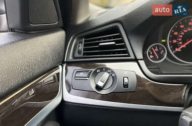 Седан BMW 5 Series 2012 в 