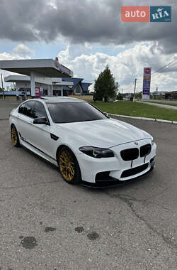 Седан BMW 5 Series 2010 в 