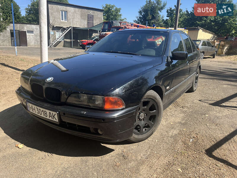 BMW 5 Series 1999
