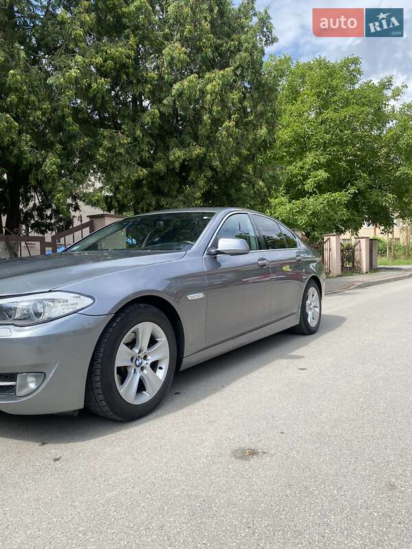Седан BMW 5 Series 2012 в Коломиї