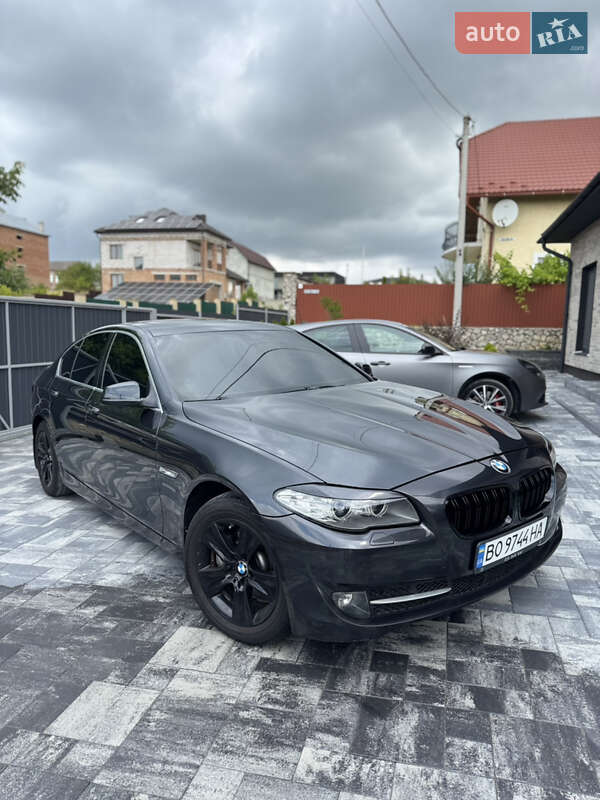 BMW 5 Series 2010