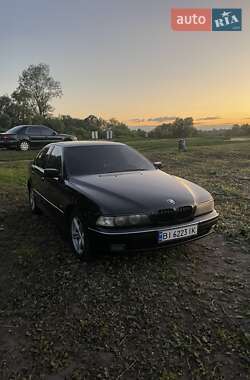 Седан BMW 5 Series 1999 в Гребенке