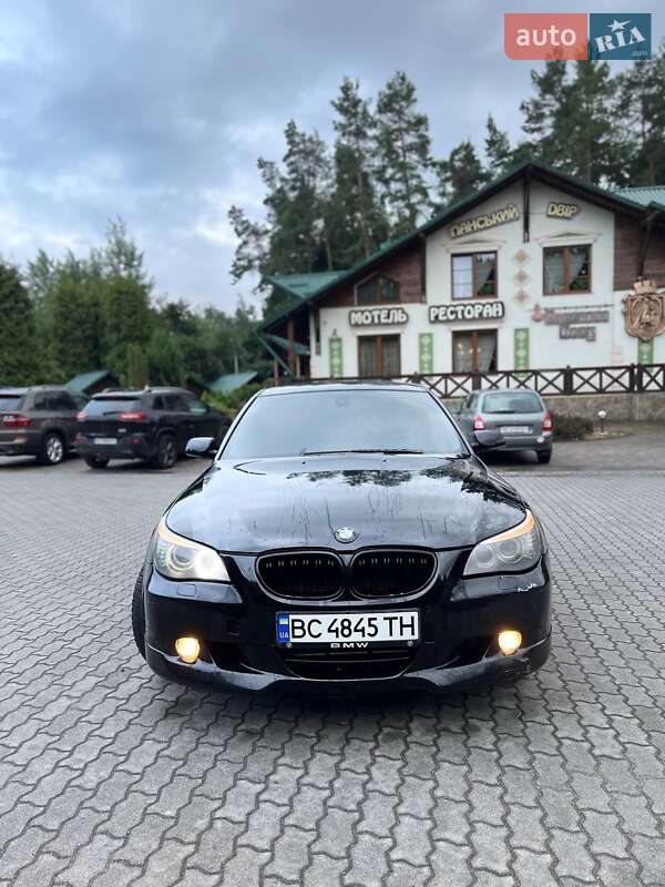 Седан BMW 5 Series 2008 в Львове