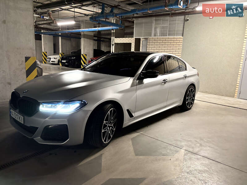 Седан BMW 5 Series 2018 в Киеве