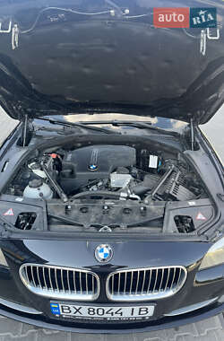 Седан BMW 5 Series 2011 в 