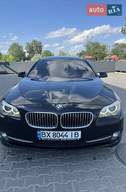 Седан BMW 5 Series 2011 в 