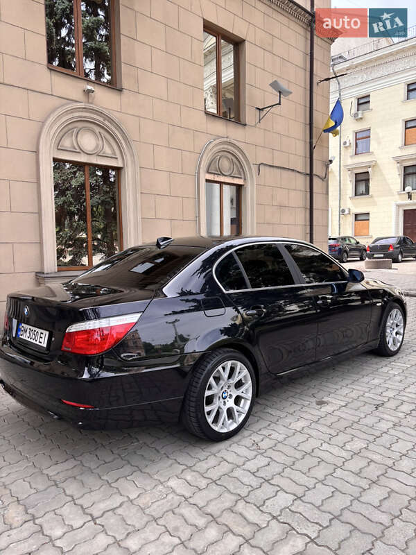 Седан BMW 5 Series 2008 в Запоріжжі