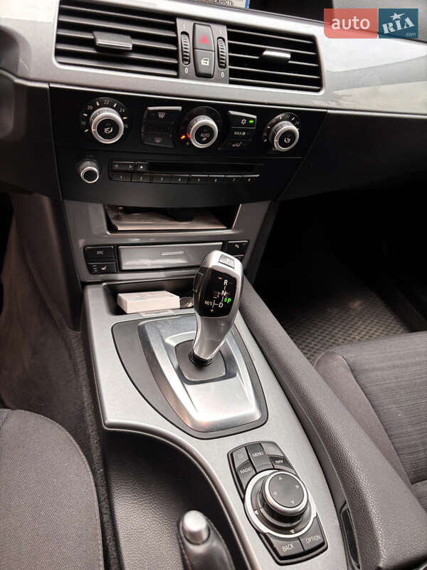 Седан BMW 5 Series 2008 в Запоріжжі