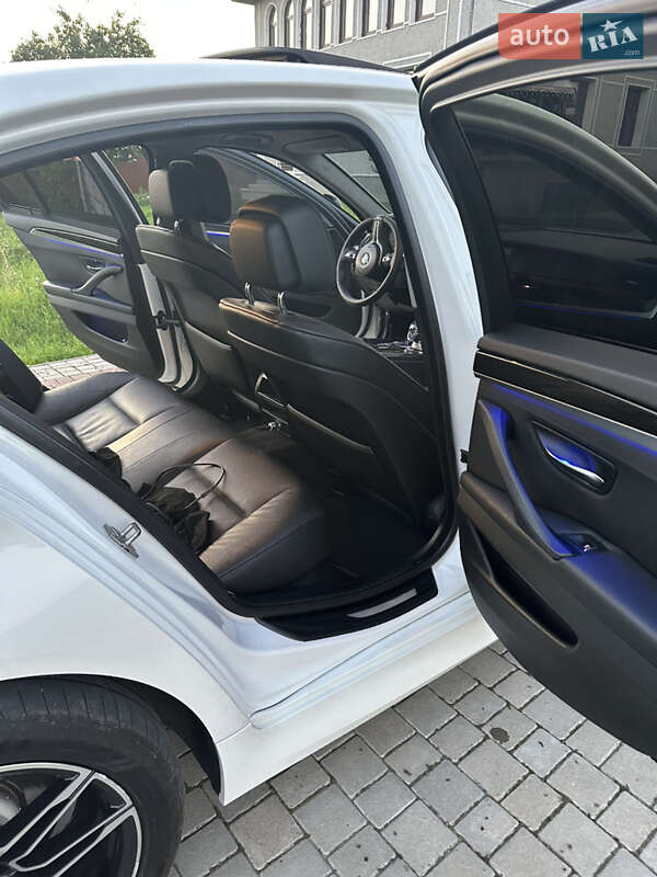 Седан BMW 5 Series 2012 в Коломые
