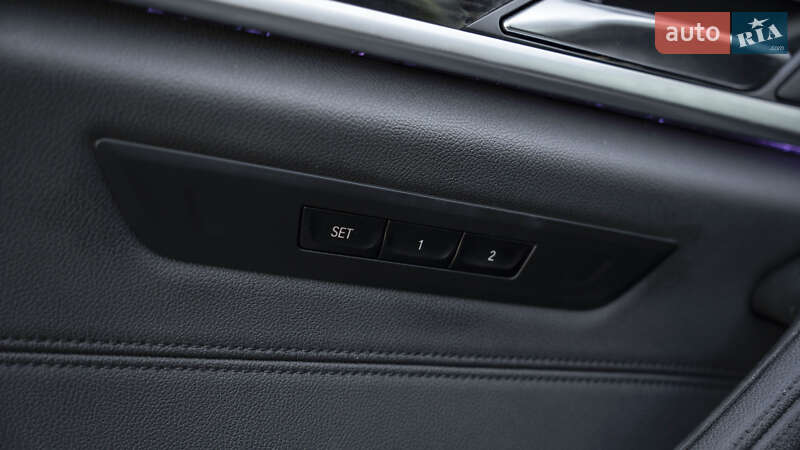 Седан BMW 5 Series 2018 в Киеве