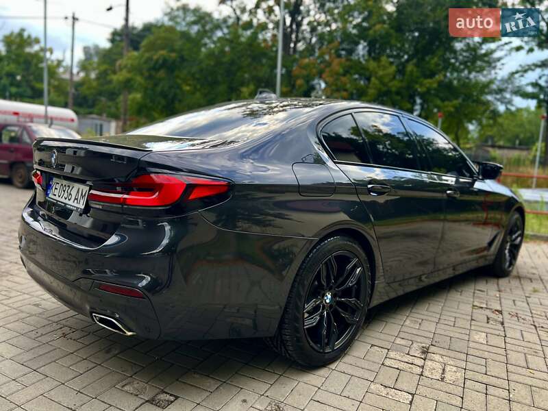 Седан BMW 5 Series 2018 в Дніпрі фото 23 Седан BMW 5 Series 2018 в Дніпрі