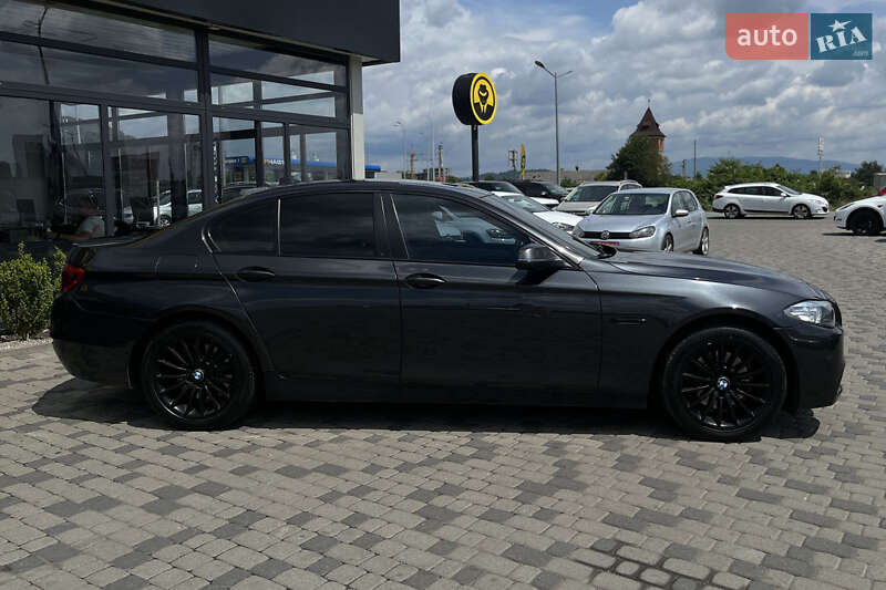 Седан BMW 5 Series 2013 в Мукачевому