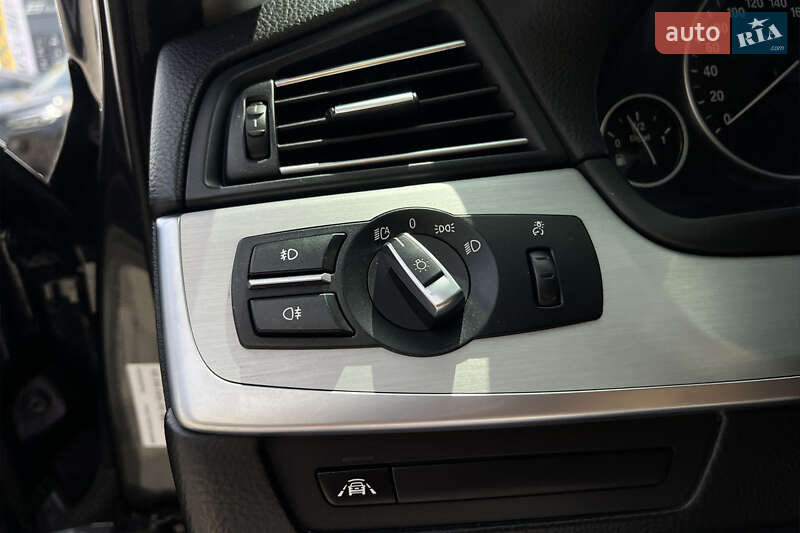Седан BMW 5 Series 2013 в Мукачевому