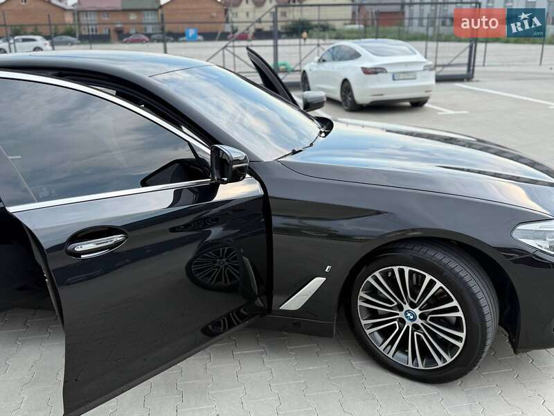 Седан BMW 5 Series 2018 в Вінниці