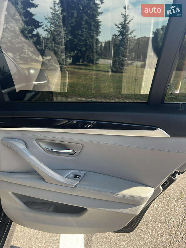 Седан BMW 5 Series 2011 в Кременчуге