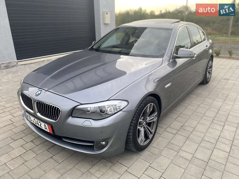 Седан BMW 5 Series 2013 в Виноградове