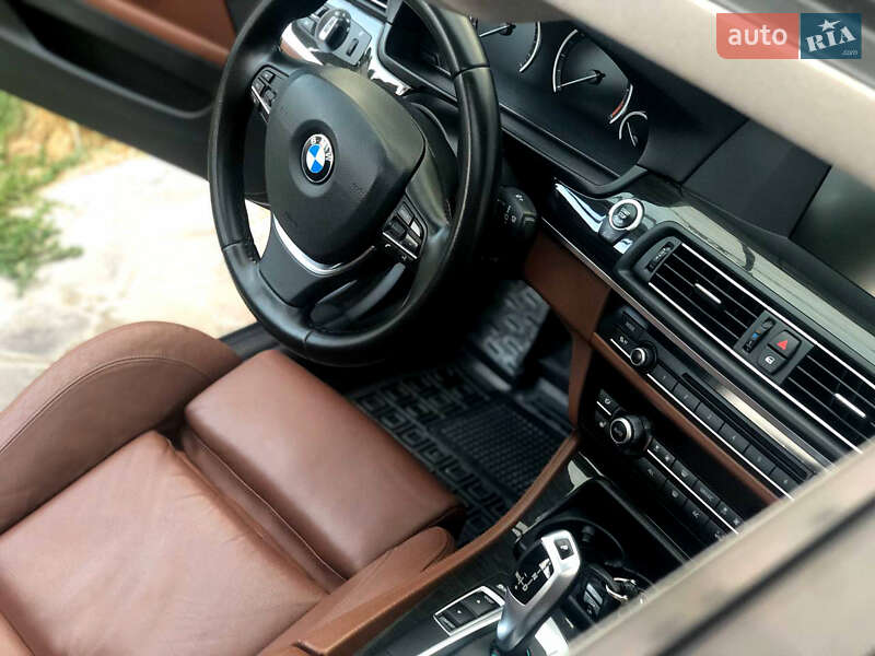 Седан BMW 5 Series 2013 в Виноградове