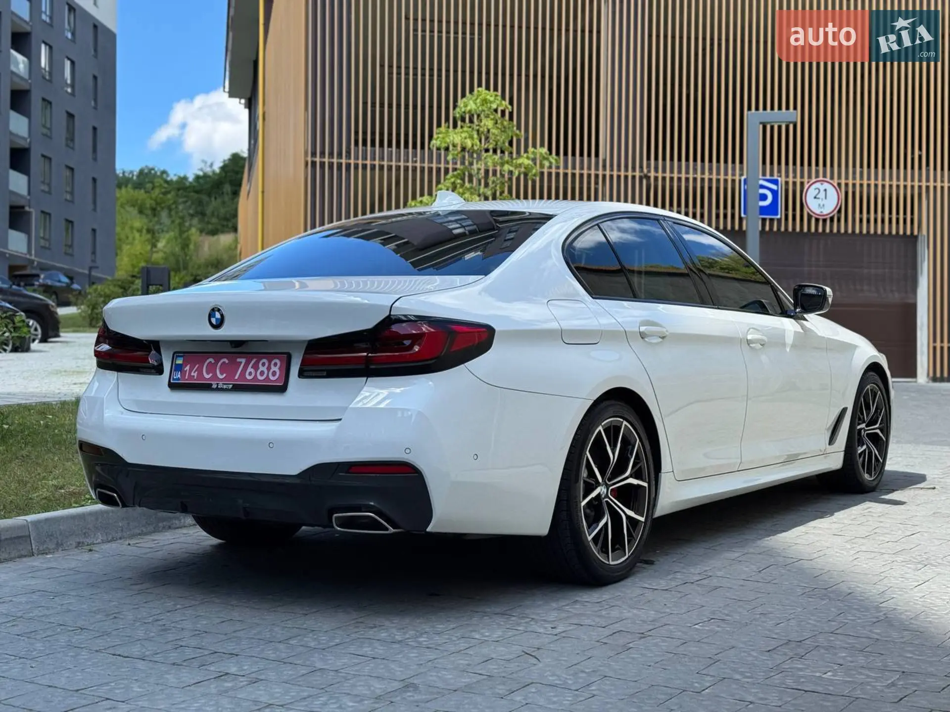 2020 BMW 5er - мініатюра 13