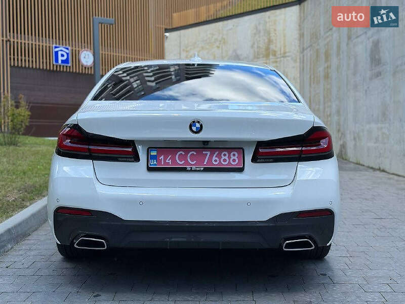 Седан BMW 5 Series 2020 в Львове