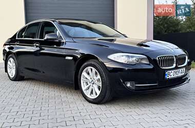 Седан BMW 5 Series 2013 в 