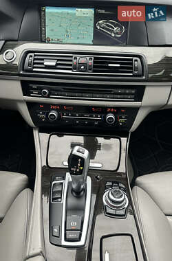 Седан BMW 5 Series 2012 в 
