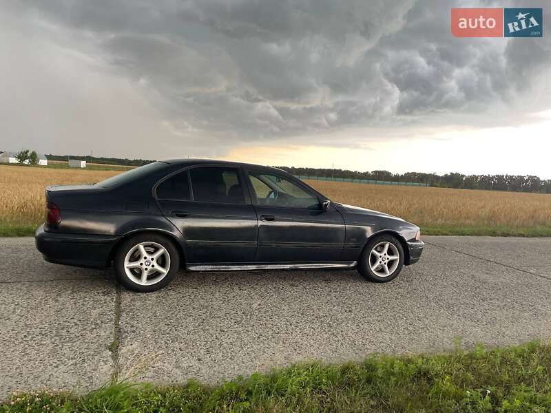 BMW 5 Series 1996