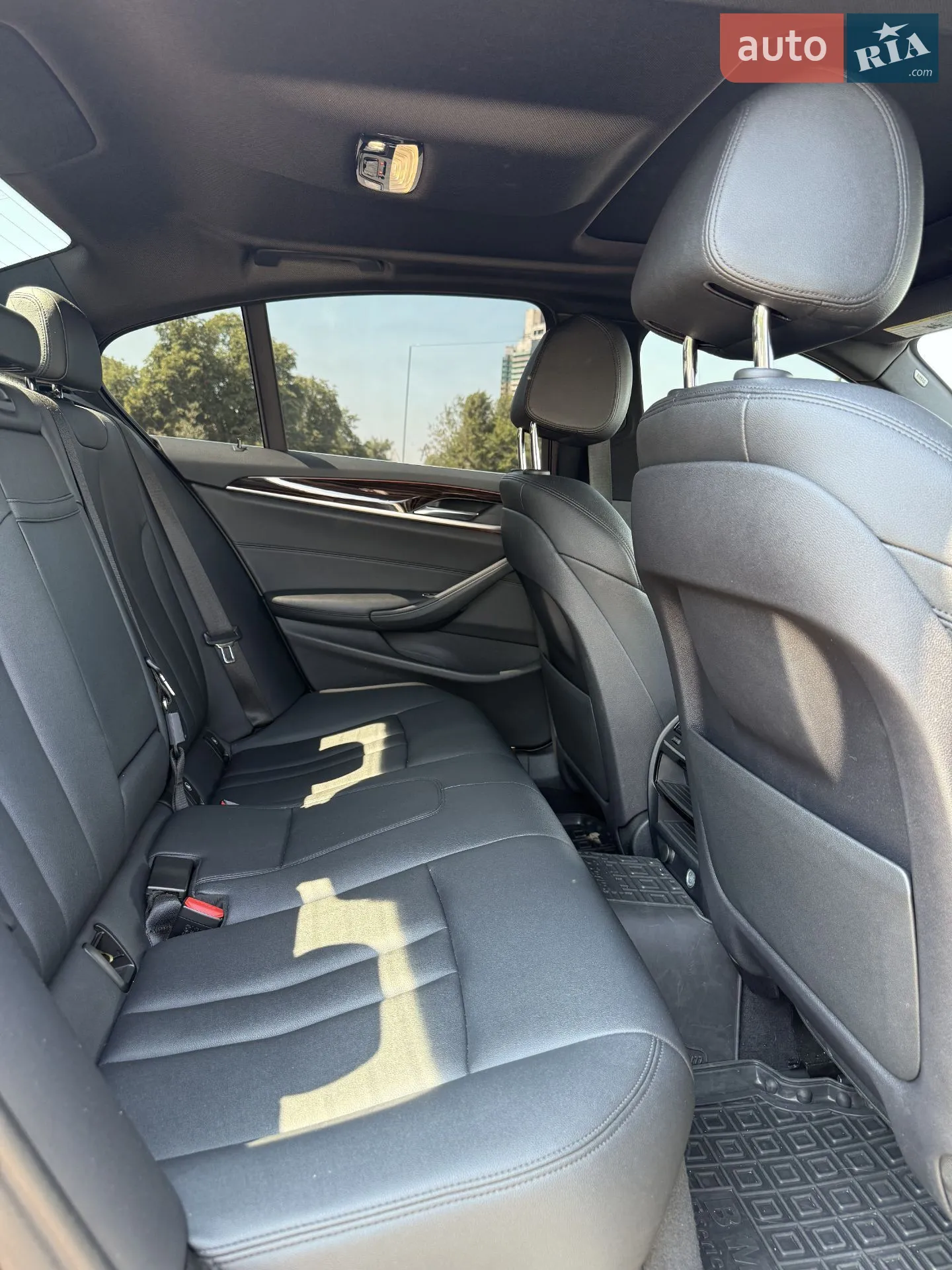 2018 BMW 5er - мініатюра 8