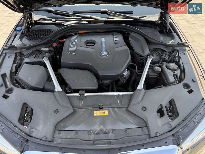 Седан BMW 5 Series 2018 в Днепре фото 25 Седан BMW 5 Series 2018 в Днепре