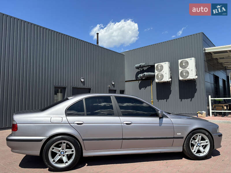 Седан BMW 5 Series 2001 в Знам'янці