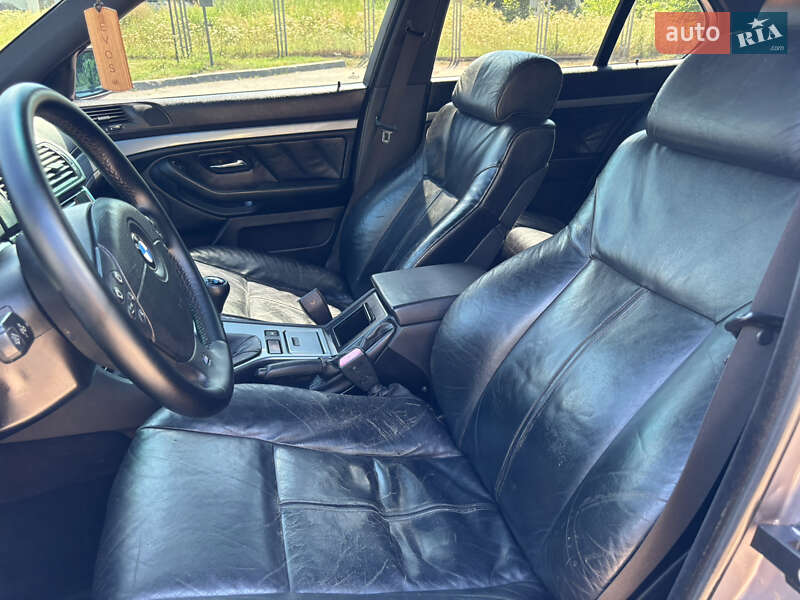 Седан BMW 5 Series 2001 в Знам'янці