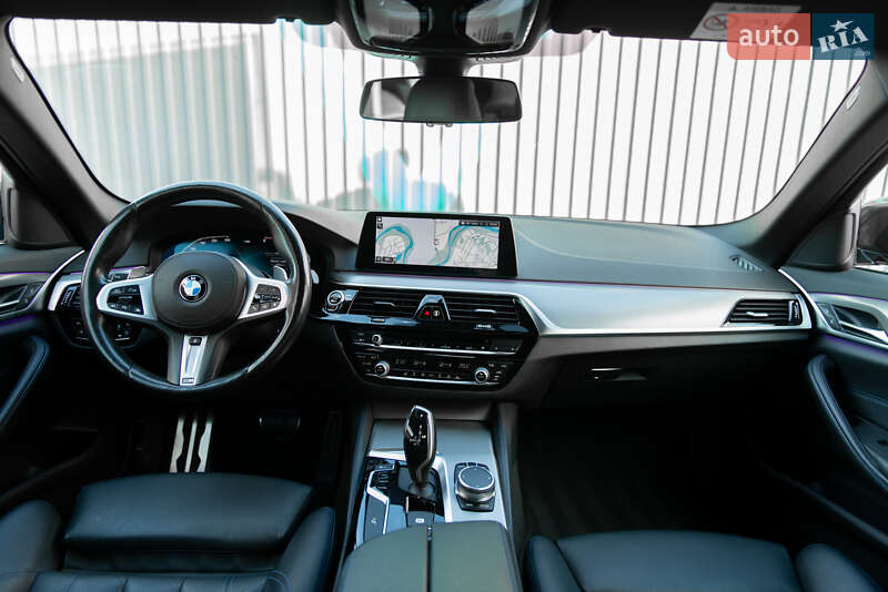 Седан BMW 5 Series 2020 в Мукачево