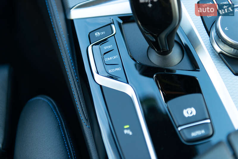 Седан BMW 5 Series 2020 в Мукачево