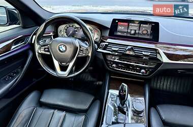 Седан BMW 5 Series 2017 в 
