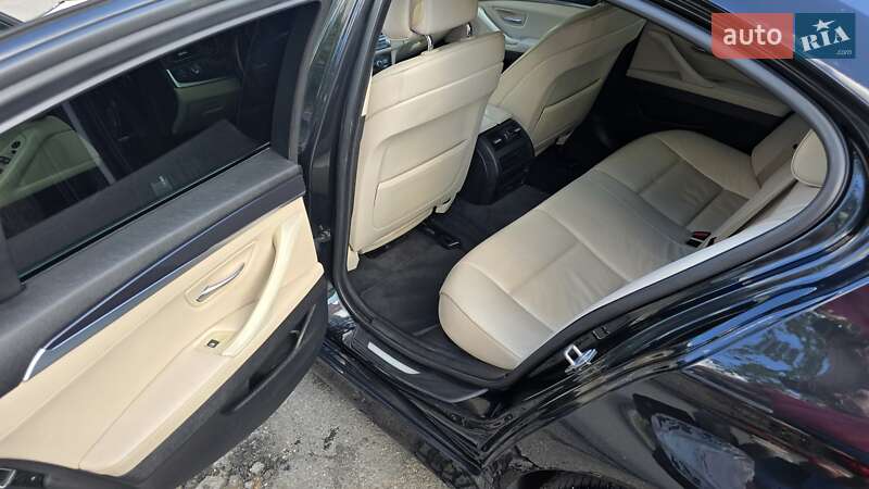 Седан BMW 5 Series 2011 в Виннице