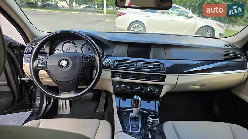 Седан BMW 5 Series 2011 в Виннице