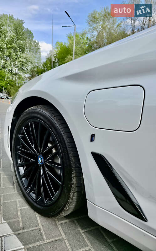 Седан BMW 5 Series 2017 в Києві фото 4 Седан BMW 5 Series 2017 в Києві