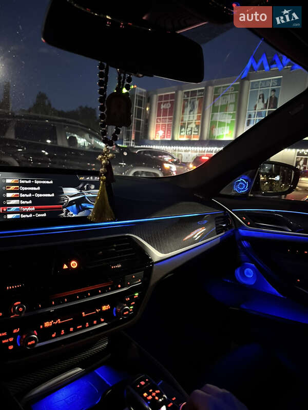 Седан BMW 5 Series 2017 в Черновцах