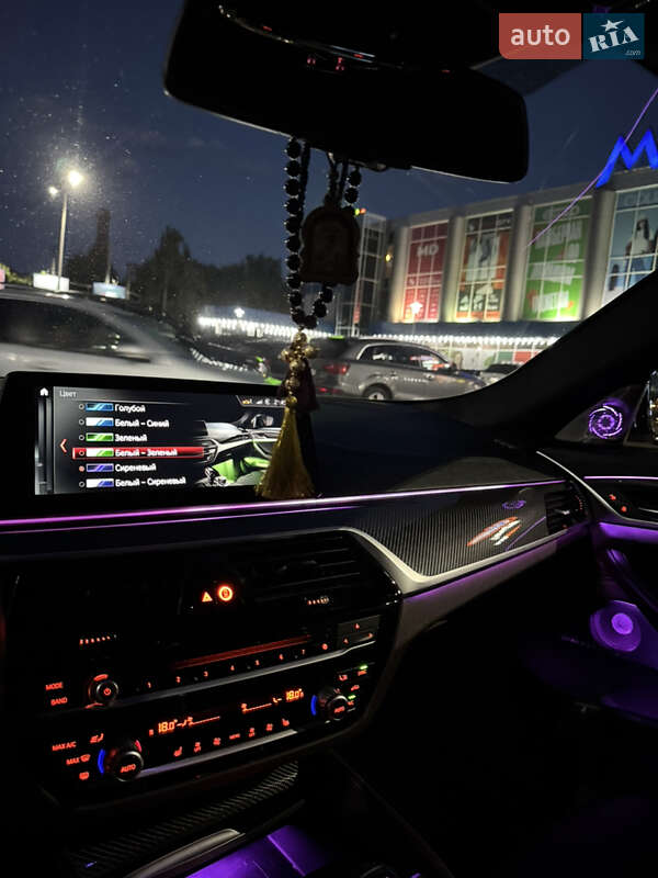 Седан BMW 5 Series 2017 в Черновцах