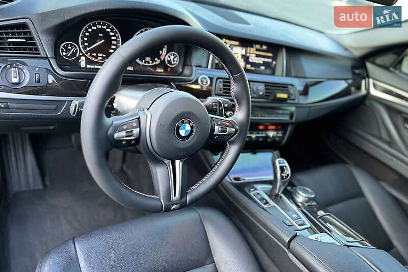 Седан BMW 5 Series 2016 в Киеве